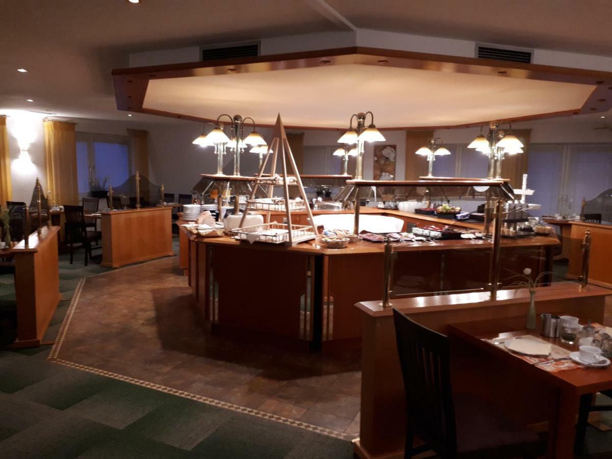 Hotel Ostfriesen Hof 4*